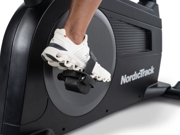 Cyclette GX LE Nordictrack con app Fit integrata cod.NTEX77025-INT - resistenza magnetica - peso max utente 147 kg