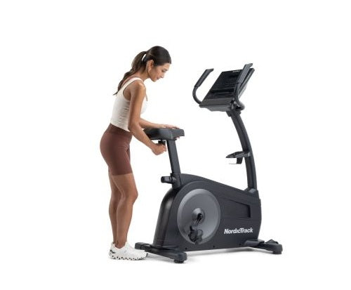 Cyclette GX LE Nordictrack con app Fit integrata cod.NTEX77025-INT - resistenza magnetica - peso max utente 147 kg