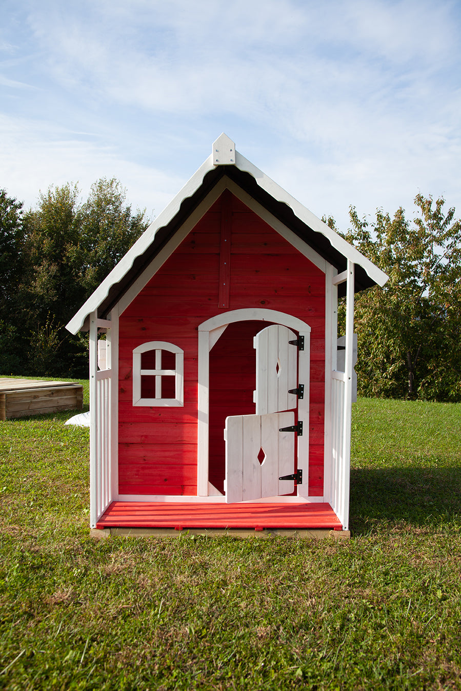Casetta Anny Abete grezzo colore rosso