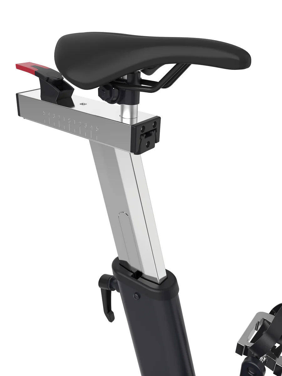 NUOVA Toorx Vertical Line Indoor Cycle SRX-9000-MAG FRENAGGIO MAGNETICO - volano 22 Kg - peso utilizzatore 150 Kg.