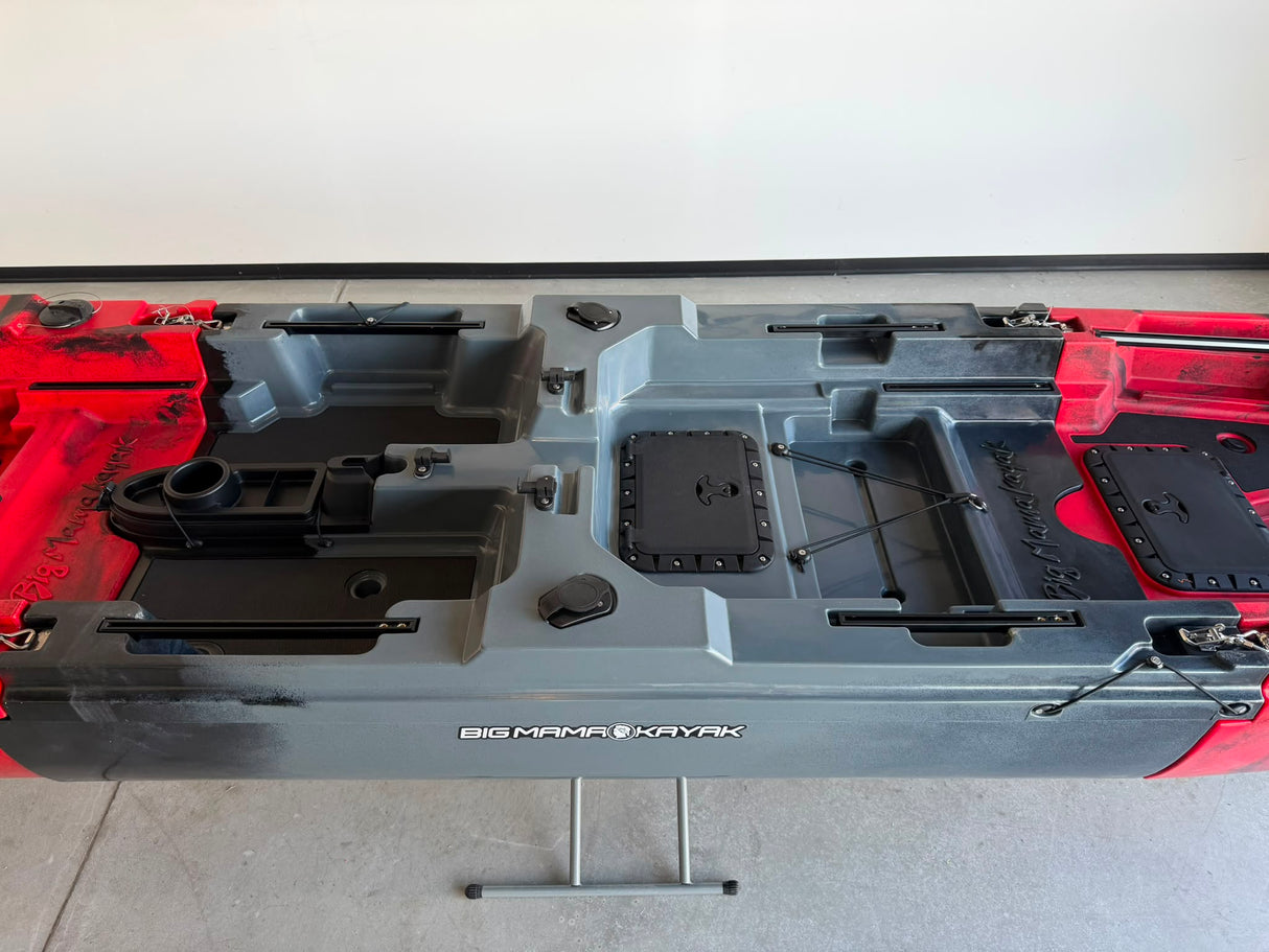 Modulo centrale per Big Mama Triken 330 S divisibile incluso gavone e 2 portacanne con sedile