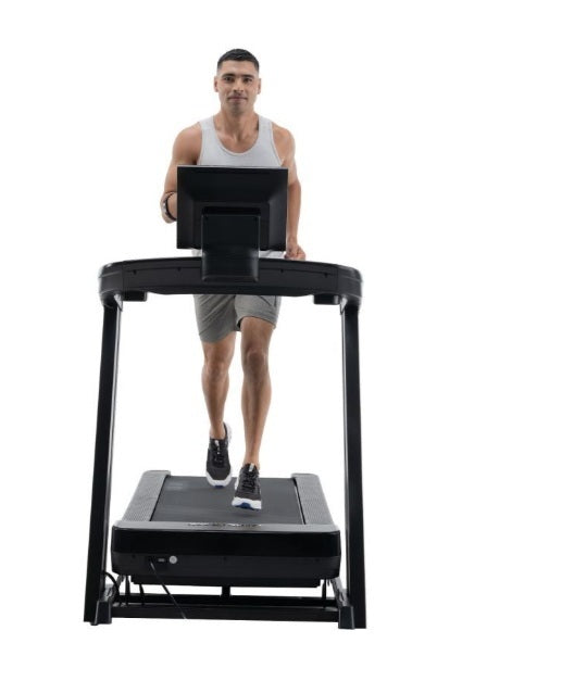 Promo COMMERCIAL 1250 con App Ifit integrata - TAPIS ROULANT NORDICTRACK piano corsa 152 x 55 cm - peso max utente 182 kg COD. NTL14125-INT compreso 1 anno di abbonamento Ifit