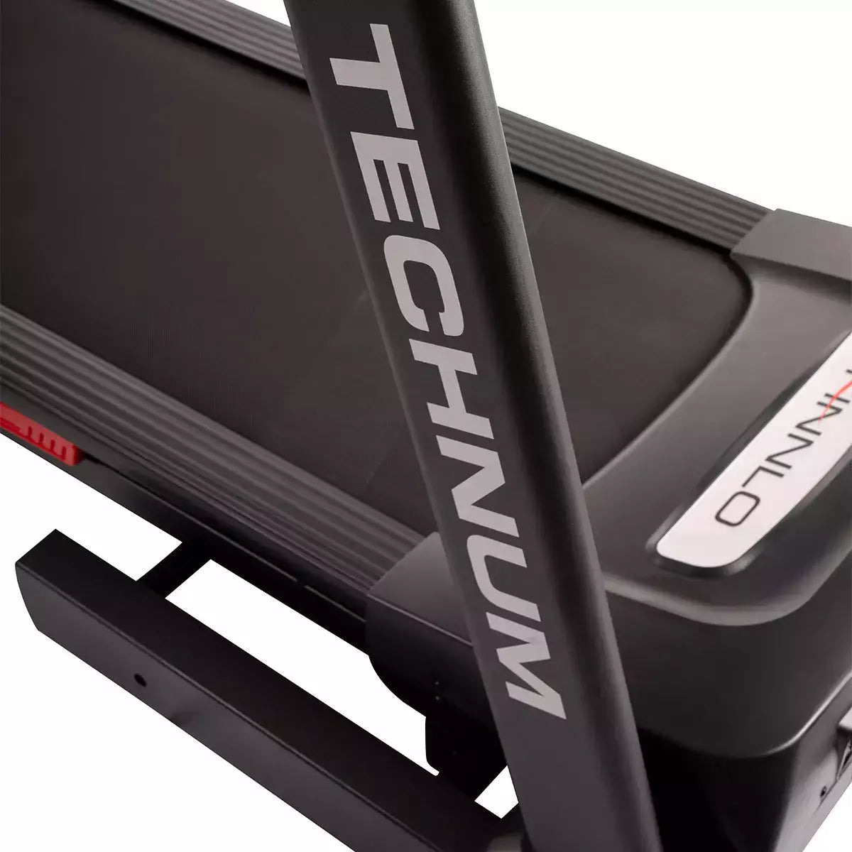Tapis Roulant Technum V Tecno 5.0 Treadmill Linea FINNLO by Hammer Velocità di allenamento fino a 20 km/h Utente 150 Kg. Piano Corsa 150 x 51 cm Inclinazione Elettrica cod. 3501 Tappeto Elettrico Palestra Richiudibile Salvaspazio