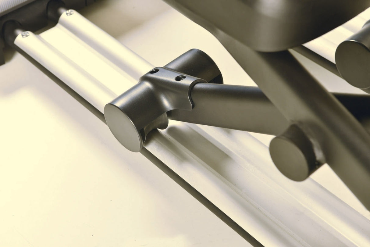 Ellittica Volano Anteriore ERX 9500 TFT Linea Toorx Peso massimo utilizzatore 180 Kg