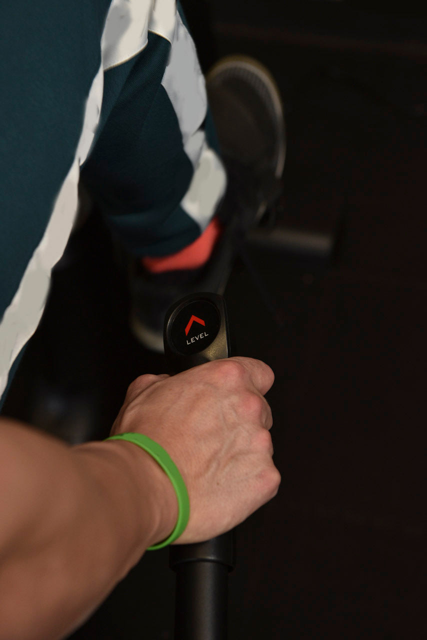 Brx-r9500 Cyclette Orizzontale Professionale Ergometro Toorx Peso Max Utente 180 Kg cod. BRX-R9500