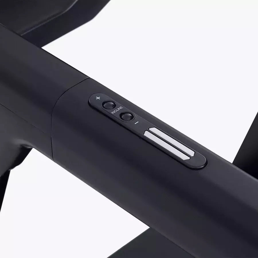 JK144 TAPIS ROULANT JK FITNESS Linea Home - elettrico richiudibile con motore da 3.25 HP raggiunge i 22 km/h