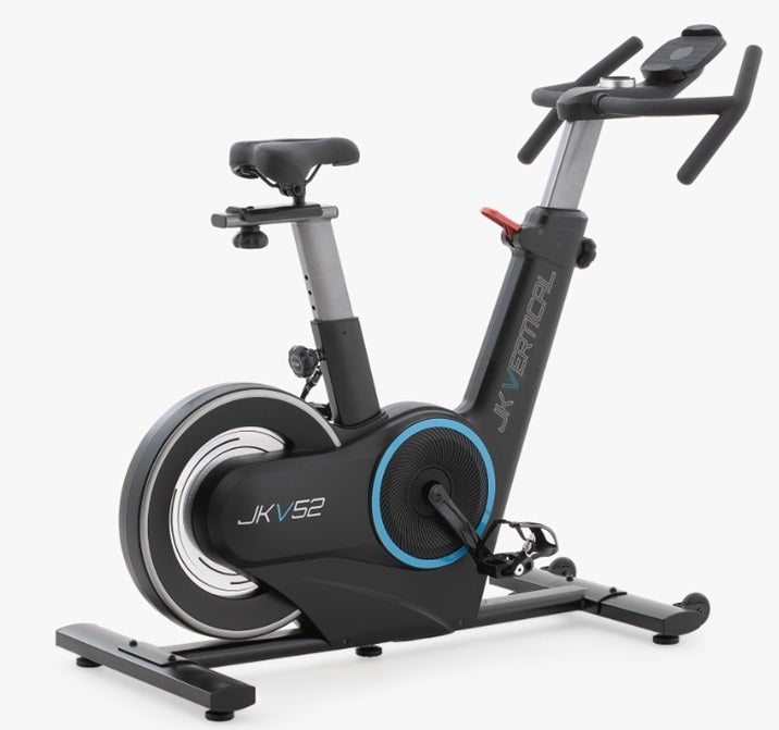 JK FITNESS Gym Bike Elettromagnetica JKV52 con fascia cardio - trasmissione a cinghia -compatibile con Kinomap e Zwift - volano 22 kg - peso max utente 150 kgcod.JKV52