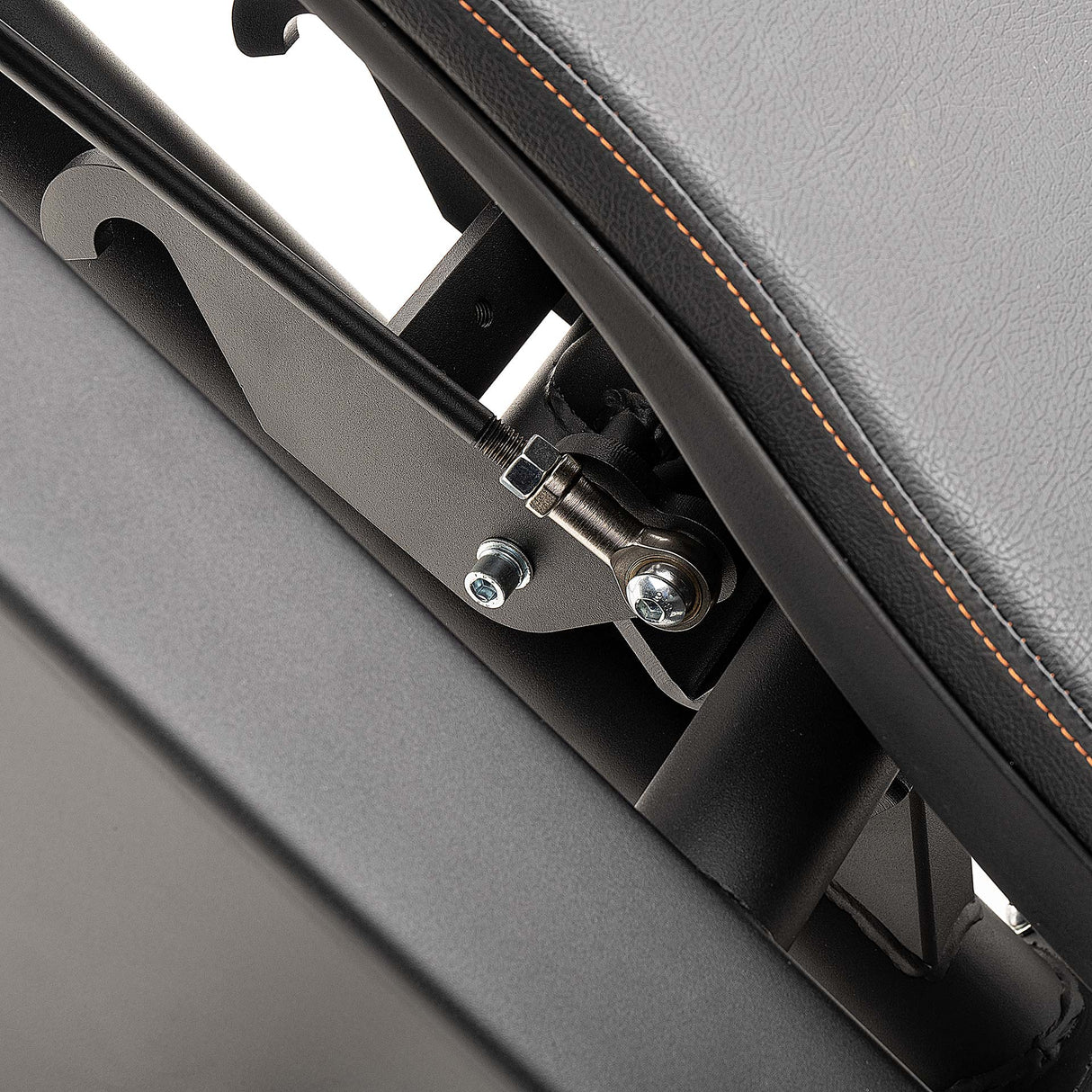 LINEAR HACKSQUAT MACHINE - Linea Diamond Professional Strenght - Cod. PL550-LINEARHACKSQUAT