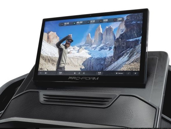 Promo PRO 9000 NEW 2025 - TAPIS ROULANT Proform piano corsa 152 x 51 cm - peso max utente 158 kg cod. PFTL16925-INT