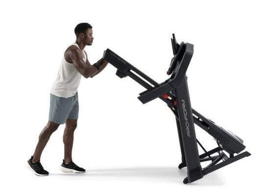 Promo PRO 9000 NEW 2025 - TAPIS ROULANT Proform piano corsa 152 x 51 cm - peso max utente 158 kg cod. PFTL16925-INT