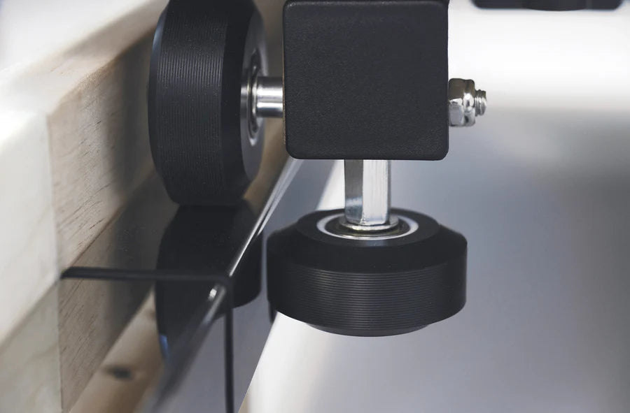 Reformer in legno di quercia naturale pieghevole PTX 3000 Green Tea - Linea Lifeness di Toorx - Cod. PTX-3000G