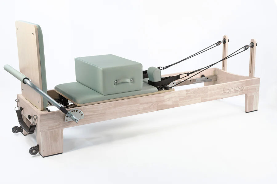 Reformer in legno di quercia naturale PTX 5000 Green tea- linea Lifeness di Toorx- Cod. PTX-5000