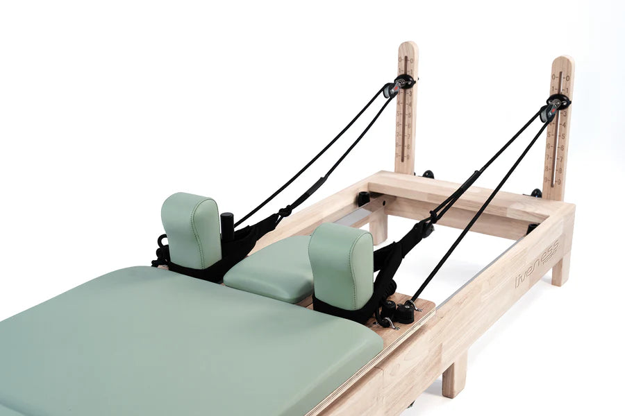 Reformer in legno di quercia naturale PTX 5000 Green tea- linea Lifeness di Toorx- Cod. PTX-5000