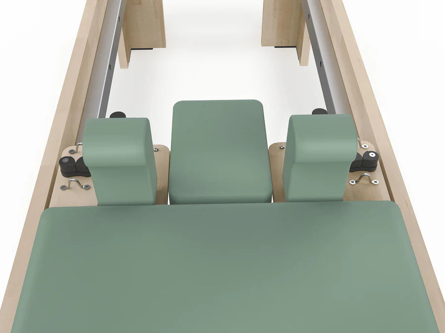Cadillac Reformer in legno di quercia naturale PTX 6000 Green tea- linea Lifeness di Toorx- Cod. PTX-6000