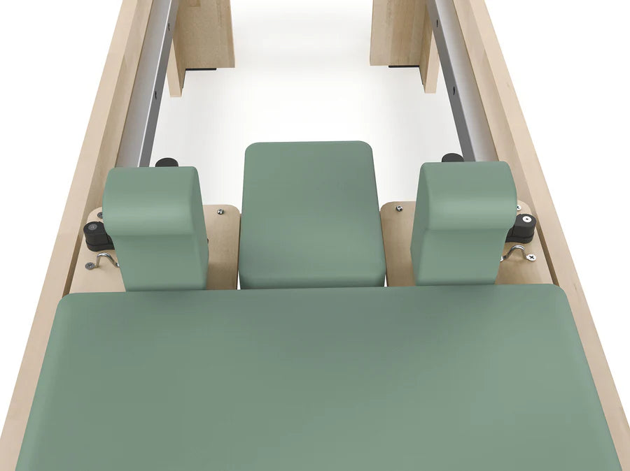 Cadillac Reformer in legno di quercia naturale PTX 6000 Green tea- linea Lifeness di Toorx- Cod. PTX-6000