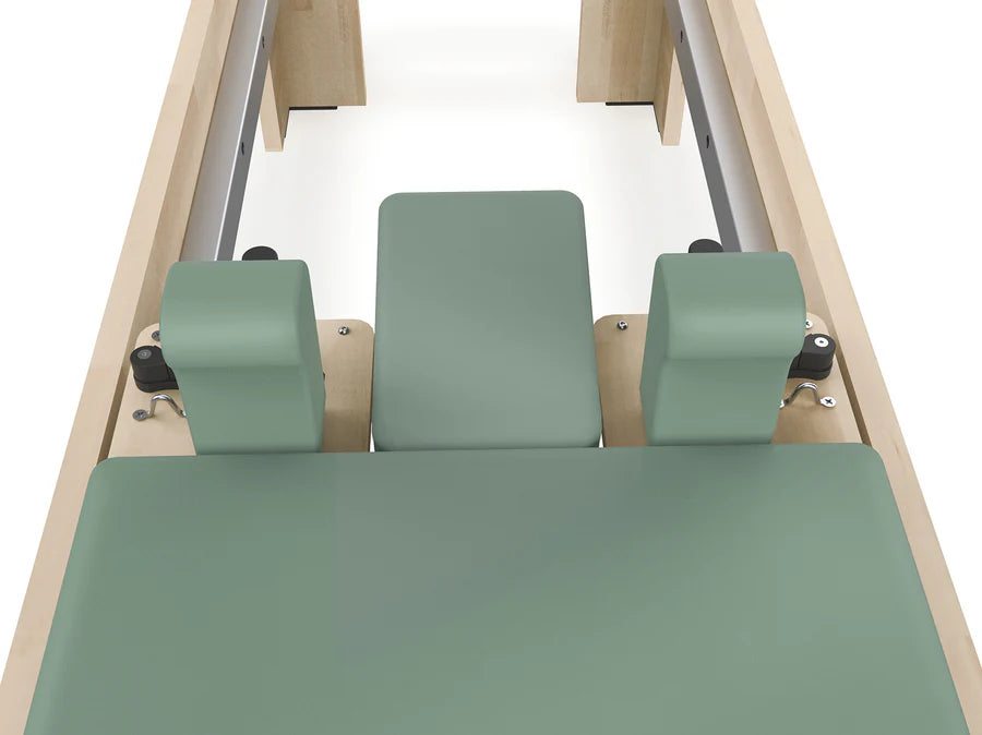 Cadillac Reformer in legno di quercia naturale PTX 6000 Green tea- linea Lifeness di Toorx- Cod. PTX-6000