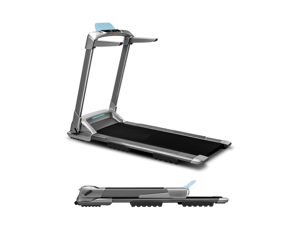 Super Soft Urban Fit Tapis Roulant Slim Richiudibile Compatto In Soli 21 Cm- Vel. 14km/h Autolubrificante- Super Ammortizzato Versione Bluetooth Compatibile Zwift E Kinomap Nastro di corsa: 125 x 43 cm Velocità da 1 a 14 km/h. Peso massimo 100 kg