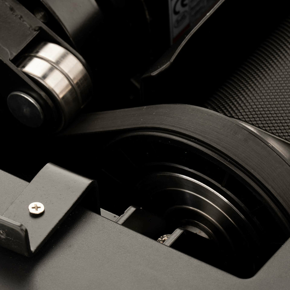 T-96 Tapis Roulant ampia dimensione: 60 x 165 cm ammortizzata da 6 elastomeri. Nastro autolubrificante. - Prodotto Professionale linea Cardio DIAMOND - Cod.T96