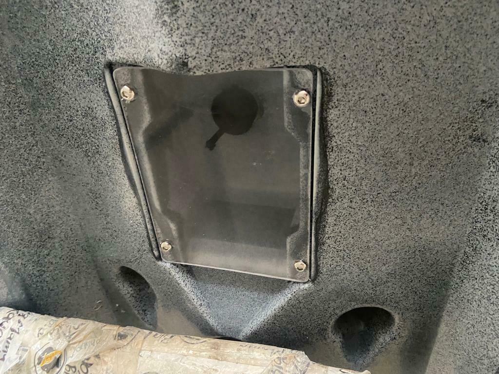 BIG MAMA KAYAK A PEDALI TRIKEN 330 - CANOA MONOPOSTO FISHING CON 4 PORTACANNE, 2 GAVONI, TIMONE, SISTEMA DI PEDALI, SEDILE RIALZATO, 11 BARRE DI SCORRIMENTO