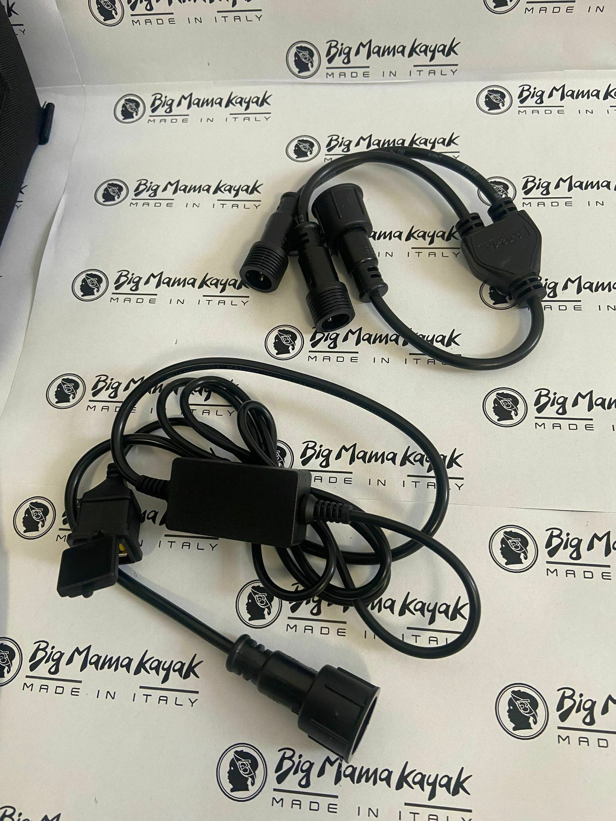 kit PLUS batteria lithio PX 25 - Powery Max da 25 ampere, incluso caricabatteria 1 sdoppiatore + 1 adattatore USB doppia porta