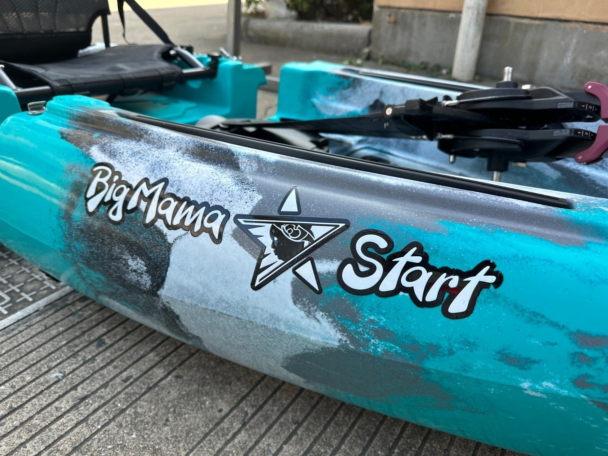 Kayak divisibile a pedali con pinne BIG MAMA START S300 + GARMIN VIVID 5 cv + kit montaggio schermo ecoscandaglio + kit staffa trasduttore