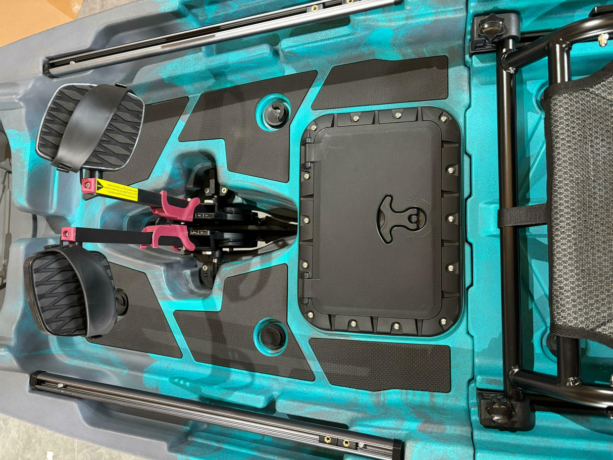 Big Mama S500 fishing con 5 portacanne, modello divisibile, pedali, sedile e timone