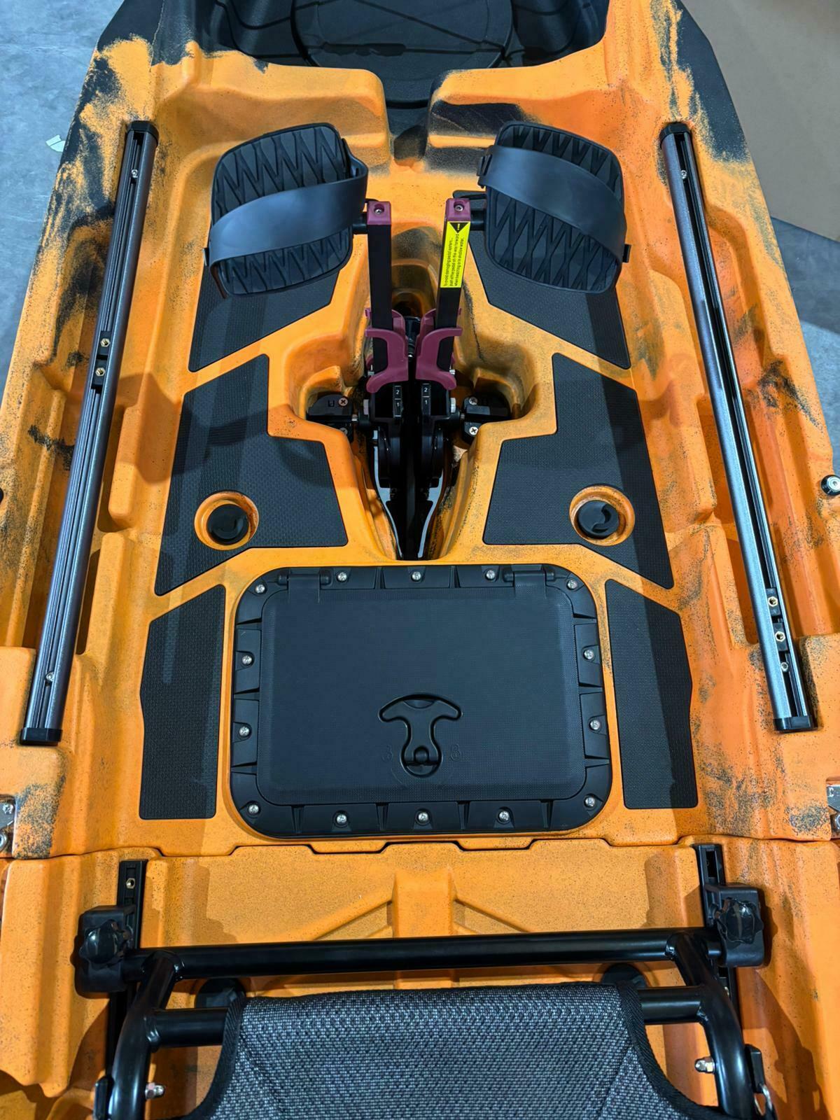 Kayak monoposto divisibile a pedali con pinne BIG MAMA START S500 componibile - colore ORANGE