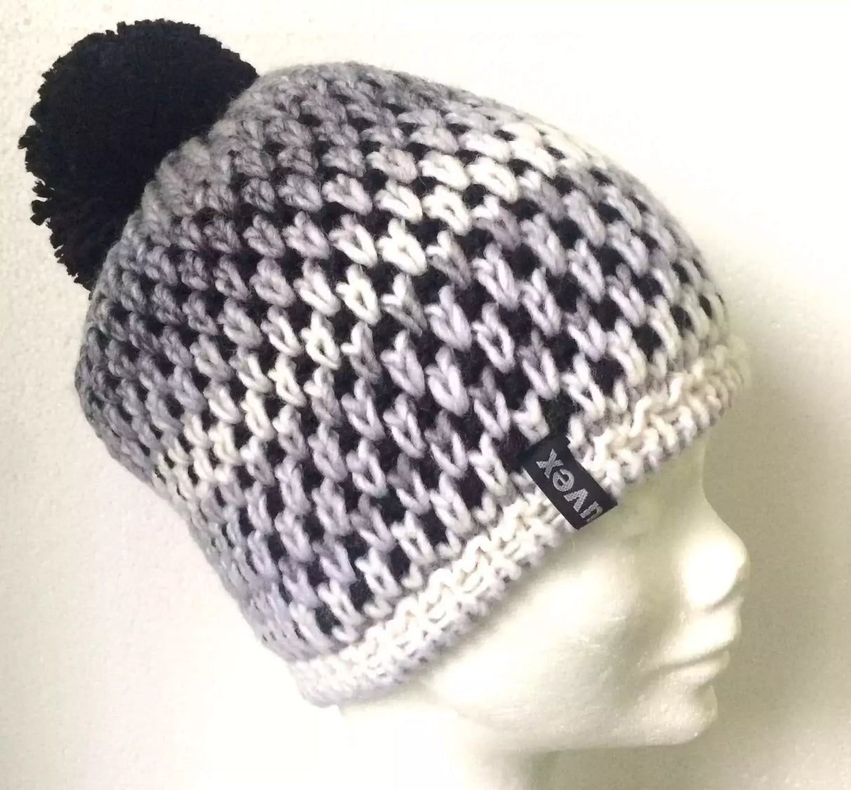 Cappello In Lana Puntini Con Pon Pon Interno In Pile Uvex Cod.uv16-5.g