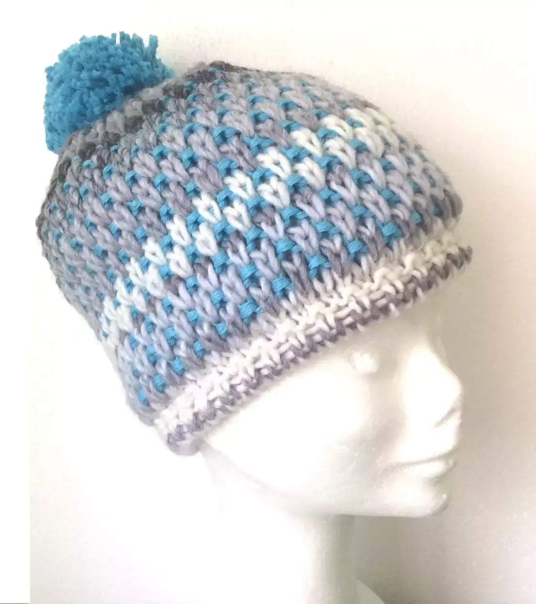 Cappello In Lana Puntini Con Pon Pon Interno In Pile Uvex Cod.uv16-5.a