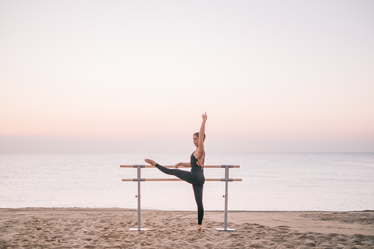 Sbarra Danza Mod.giselle Senza Ruote Base In Acciaio Mobile Con Doppia Sbarra Da 3 Metri - 10 Altezze Regolabili Cod.30592021 Dinamica Ballet