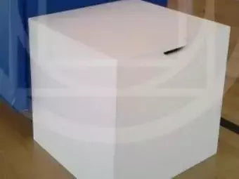 Ab1390 Sgabello In Legno Per Cambio Giocatori - Cubo Cambio