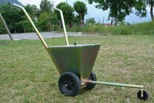 Af1488 Carrello Segnacampo a calce con ruota indicatrice