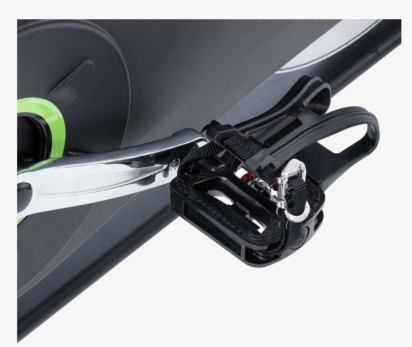 JK FITNESS Gym Bike Elettromagnetica JKV54 con fascia cardio - trasmissione a cinghia -compatibile con Kinomap e Zwift - volano 22 kg - peso max utente 150 kgcod.JKV54