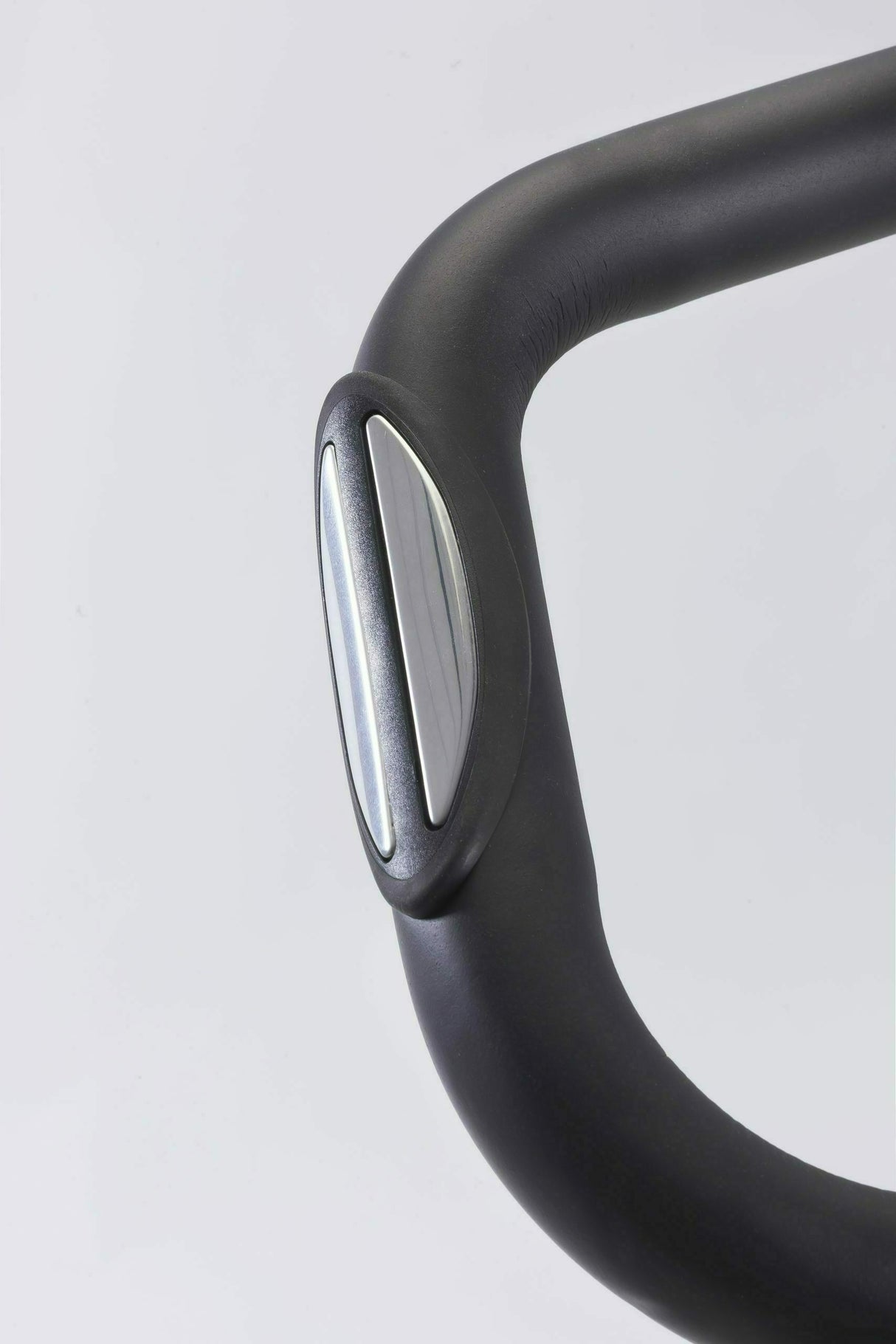 Bici da Camera Richiudibile Brx-compact Multifit Cyclette Salvaspazio Accesso Facilitato E Manubrio Regolabile In Altezza E Inclinazione Toorx Cod.brx-compact-mfit Gym Bike