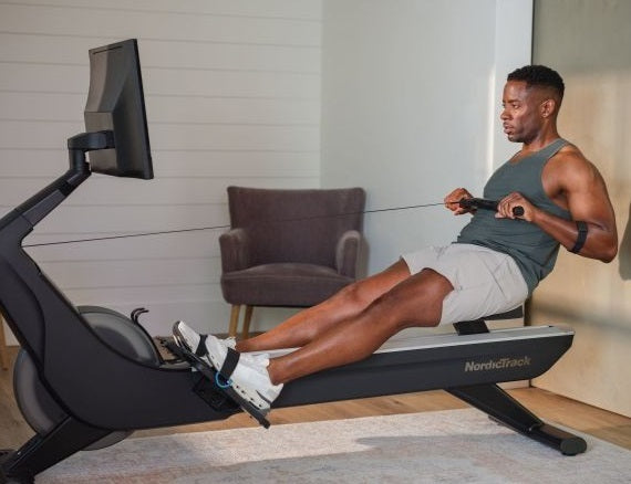 Promo Vogatore RW 900 new 2025 resistenza magnetica Nordictrack cod.NTRW19425-INT - con App Ifit Integrata - peso max utente 115 kg compreso 1 anno di abbonamento iFIT PRO