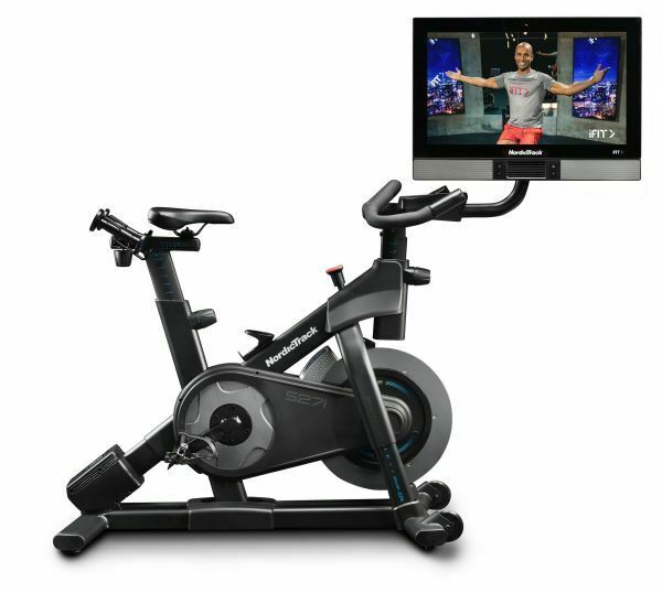Promo Gym Bike Studio 27i resistenza magnetica Nordictrack cod.NTEX02722-INT - con App Ifit integrata - peso max utente 160 kg schermo touchscreen da 27" - compreso 1 anno di abbonamento IFIT