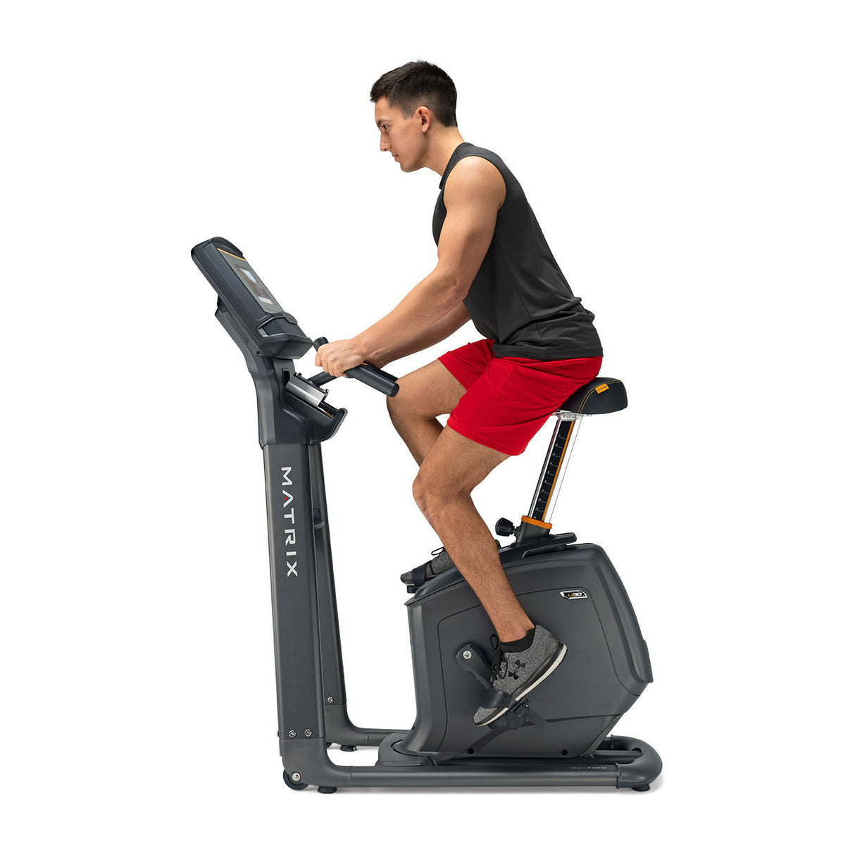 UPRIGHT BIKE U30 CONSOLE XER Cyclette Professionale Ergometro Ad Accesso Facilitato - Linea Matrix