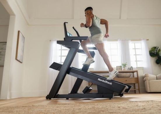 promo Tapis Roulant NordicTrack X16 Incline Trainer cod.NTL29225-INT con abbonamento Ifit per 1 anno