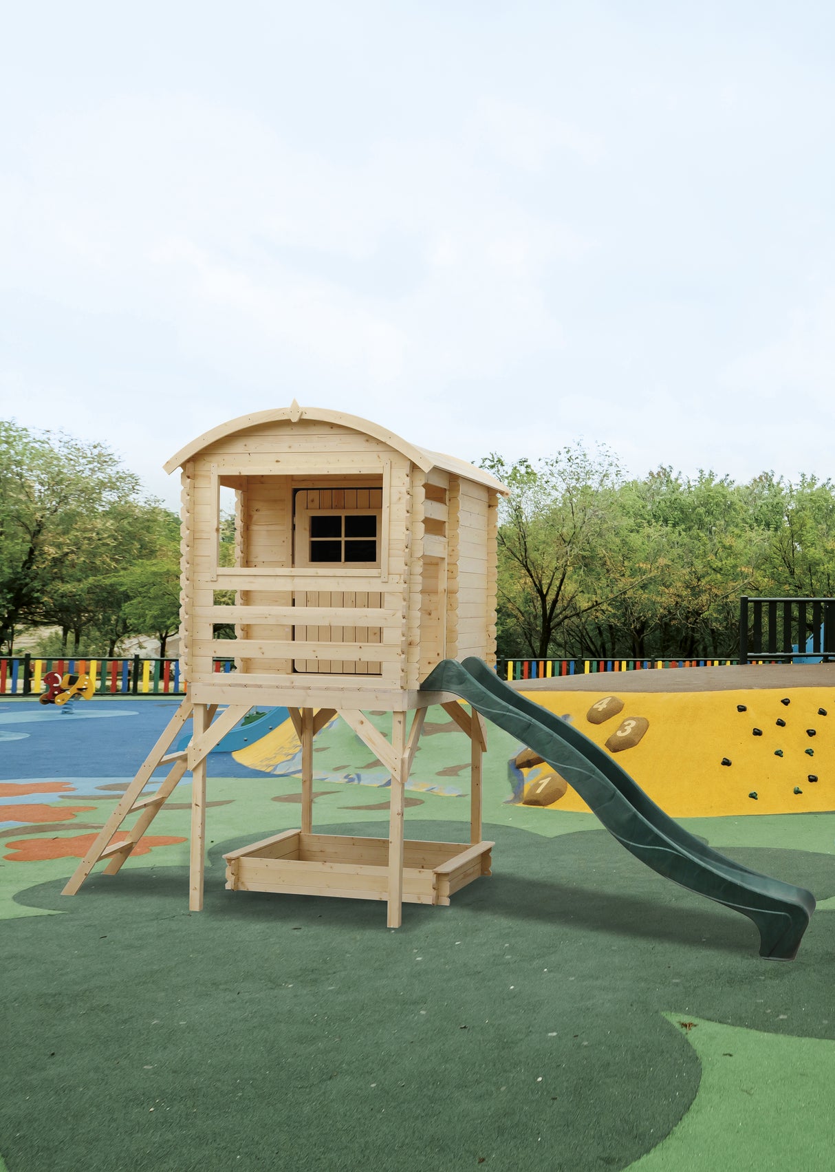 Casetta con scivolo Joy pino grezzo