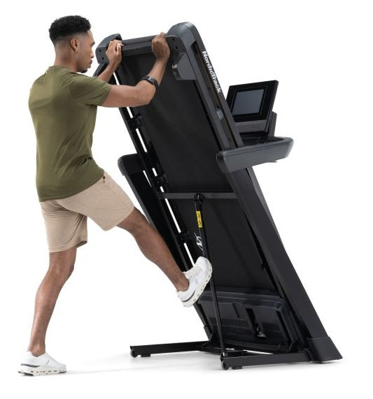 promo Tapis Roulant NordicTrack T Series 10 - velocità 20 km/h - peso max utente 147 kg -piano corsa 152 x 51 cm cod.NTL15425-INT compreso 1 anno di abbonamento IFIT