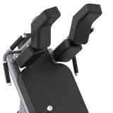 FWX-9150 V SQUAT - LINEA TOORX PROFESSIONALE- Peso massimo utilizzatore 120 Kg-Peso massimo caricabile 300 kg Regolazioni: altezza safety bar su 3 posizioni, inclinazione pedana di spinta su 6 posizioni
