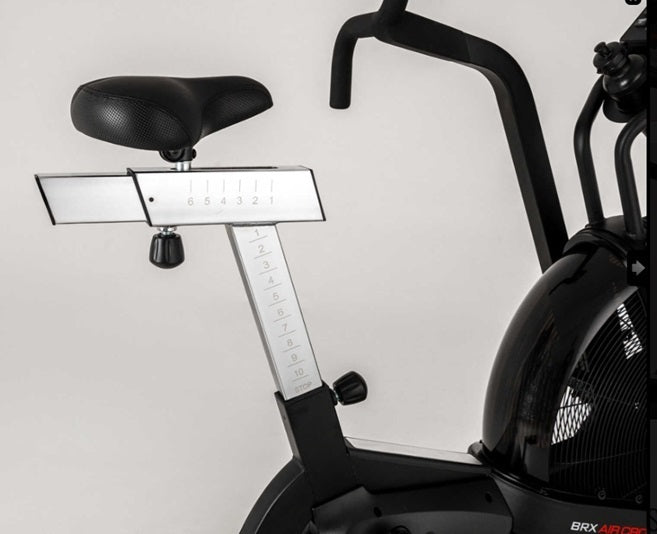 TOORX BRX-AIR-CROSS-PRO Cyclette Ad aria Linea Vertical Con Ricevitore fascia cardio integrato - peso max utente 150 kg