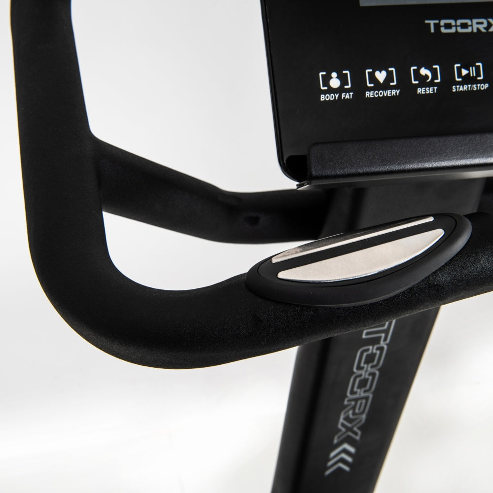Brx-3000 Hrc Cyclette Linea Chrono Professionale Accesso Facilitato Ergometro Con Ricevitore Wireless Toorx + App Ready - Volano 16 Kg - Peso Max Utente 160 Kg Normativa En20957 S Gym Bike Bici da Camera