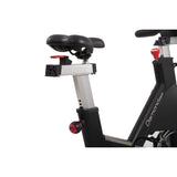 Indoor bike S53 Diamond Fitness monta un volano di massa pari a 25 kg - regolabile in verticale su 12 livelli (step 1,5 cm) e in orizzontale micrometricamente