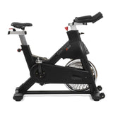 Indoor bike S53 Diamond Fitness monta un volano di massa pari a 25 kg - regolabile in verticale su 12 livelli (step 1,5 cm) e in orizzontale micrometricamente