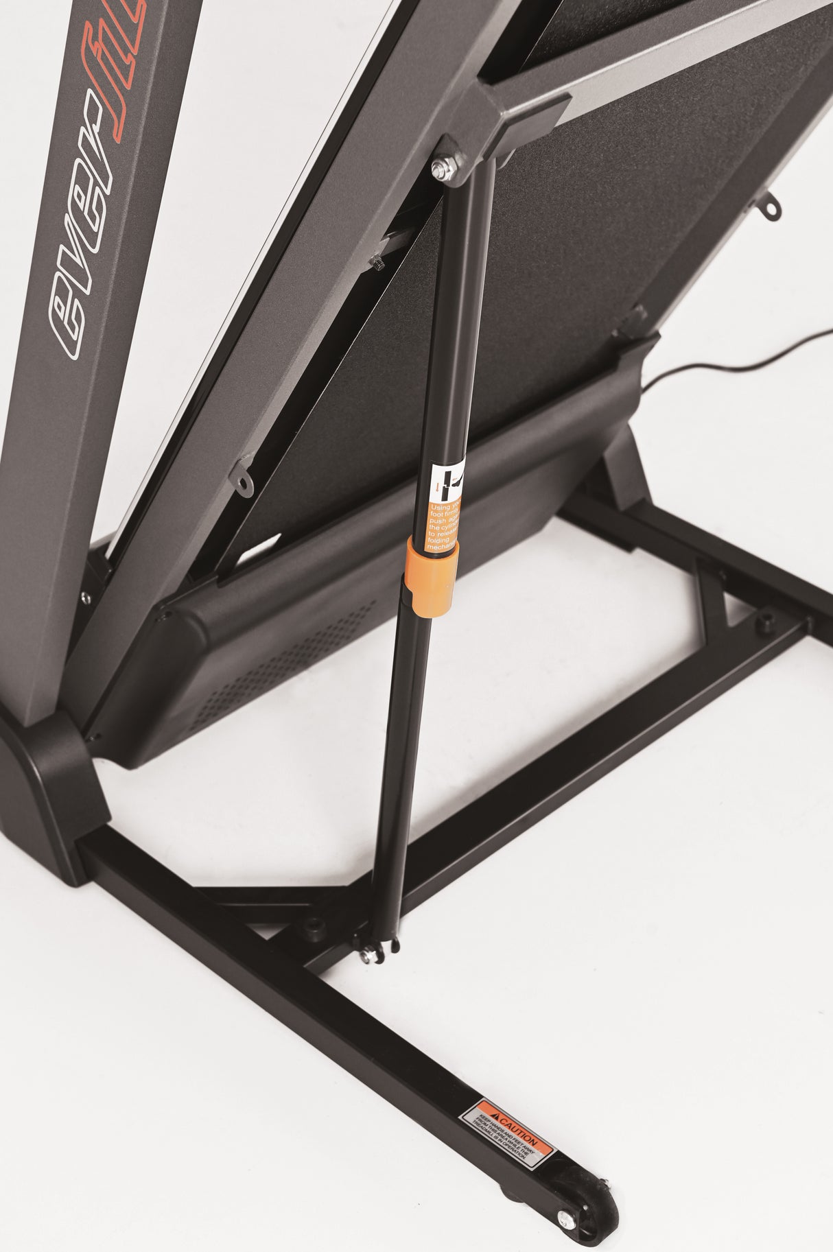 Promo Tapis Roulant TFK-230 con inclinazione manuale - velocità 14 km/h - piano corso 121 x 40 cm - peso max utente 100 kg EVERFIT
