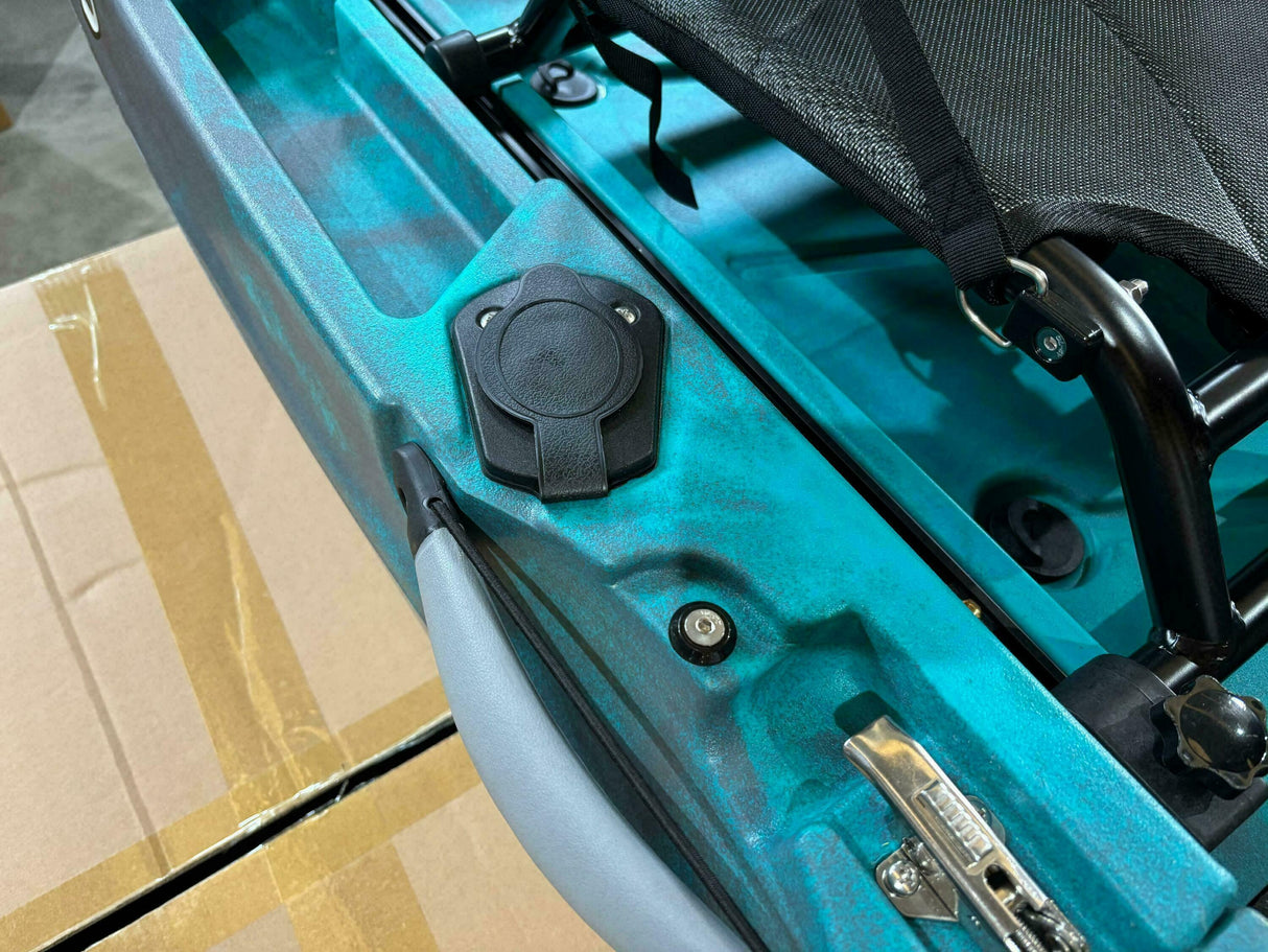 Kayak monoposto divisibile a pedali con pinne BIG MAMA START S500 componibile + motore Bixpy K1 Angler PRO Kit Outboard con batteria inclusa PP-768 Wh + Adattatore Low Profile Thruhull Pedal Drive