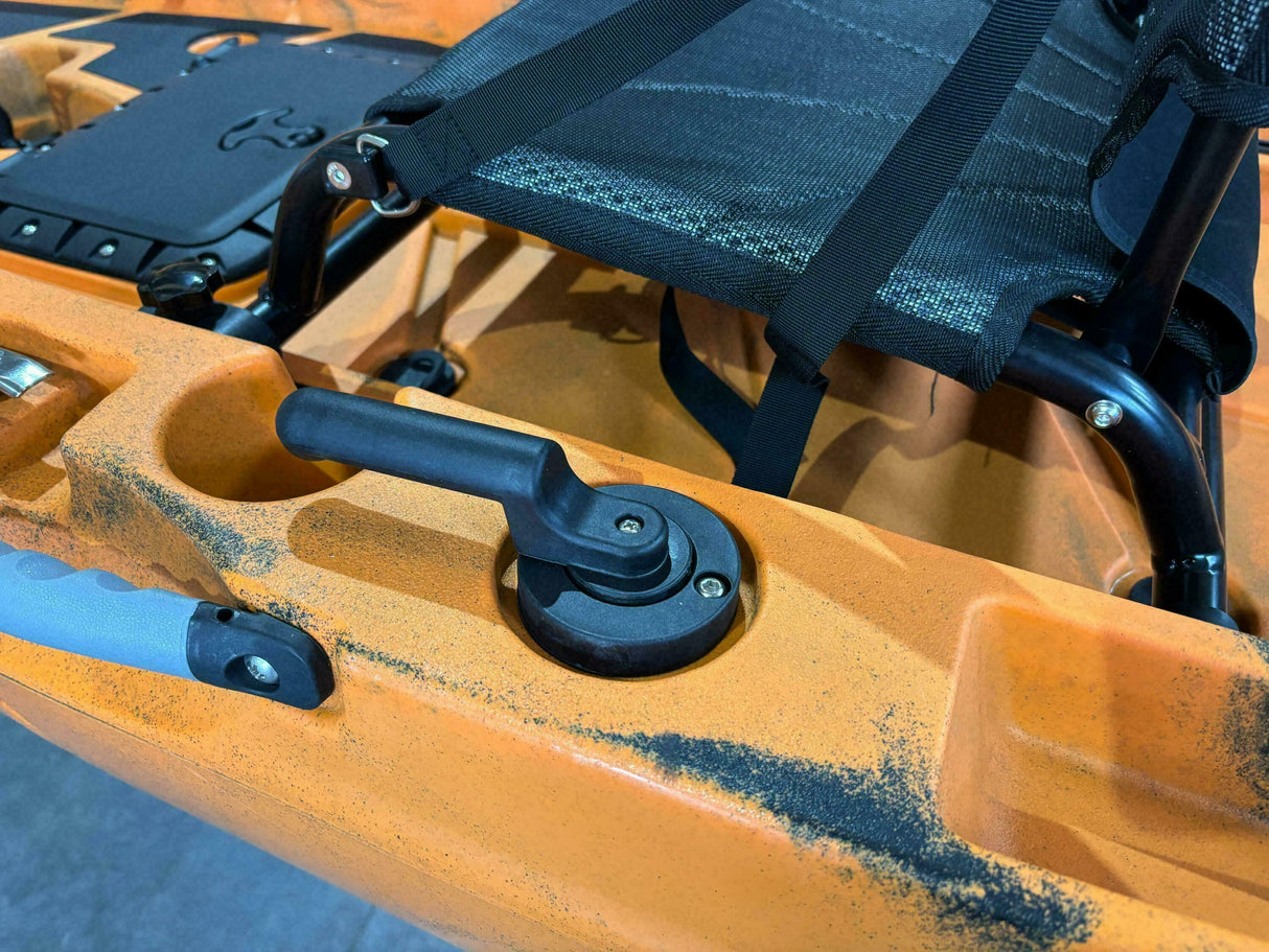 Kayak monoposto divisibile a pedali con pinne BIG MAMA START S500 componibile + motore Bixpy K1 Angler PRO Kit Outboard con batteria inclusa PP-768 Wh + Adattatore Low Profile Thruhull Pedal Drive