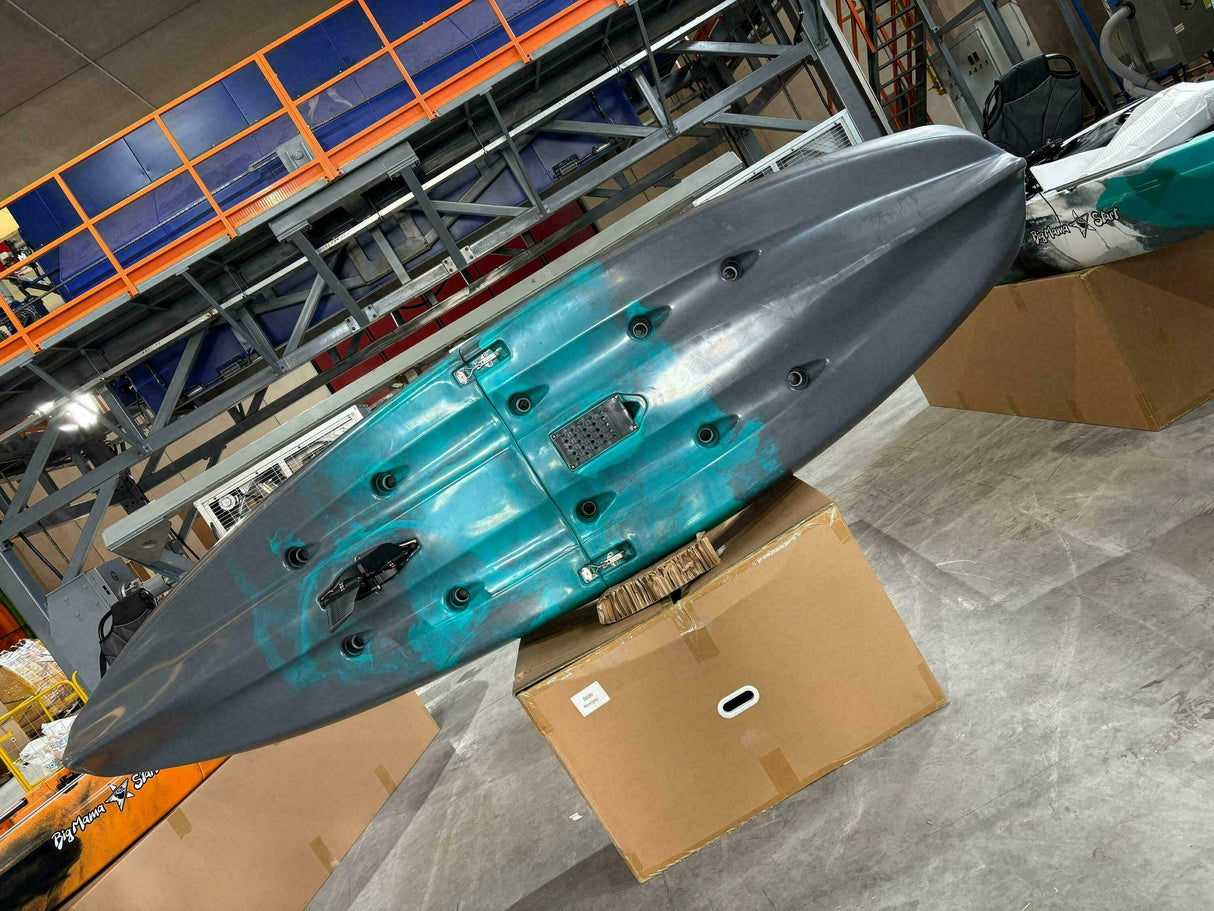 Kayak monoposto divisibile a pedali con pinne BIG MAMA START S500 componibile + motore Bixpy K1 Angler PRO Kit Outboard con batteria inclusa PP-768 Wh + Adattatore Low Profile Thruhull Pedal Drive