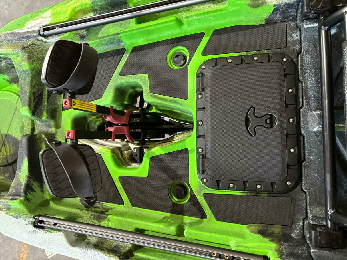 Kayak monoposto divisibile a pedali con pinne BIG MAMA START S500 componibile + GARMIN striker VIVID 7 sv + kit schermo ecoscandaglio